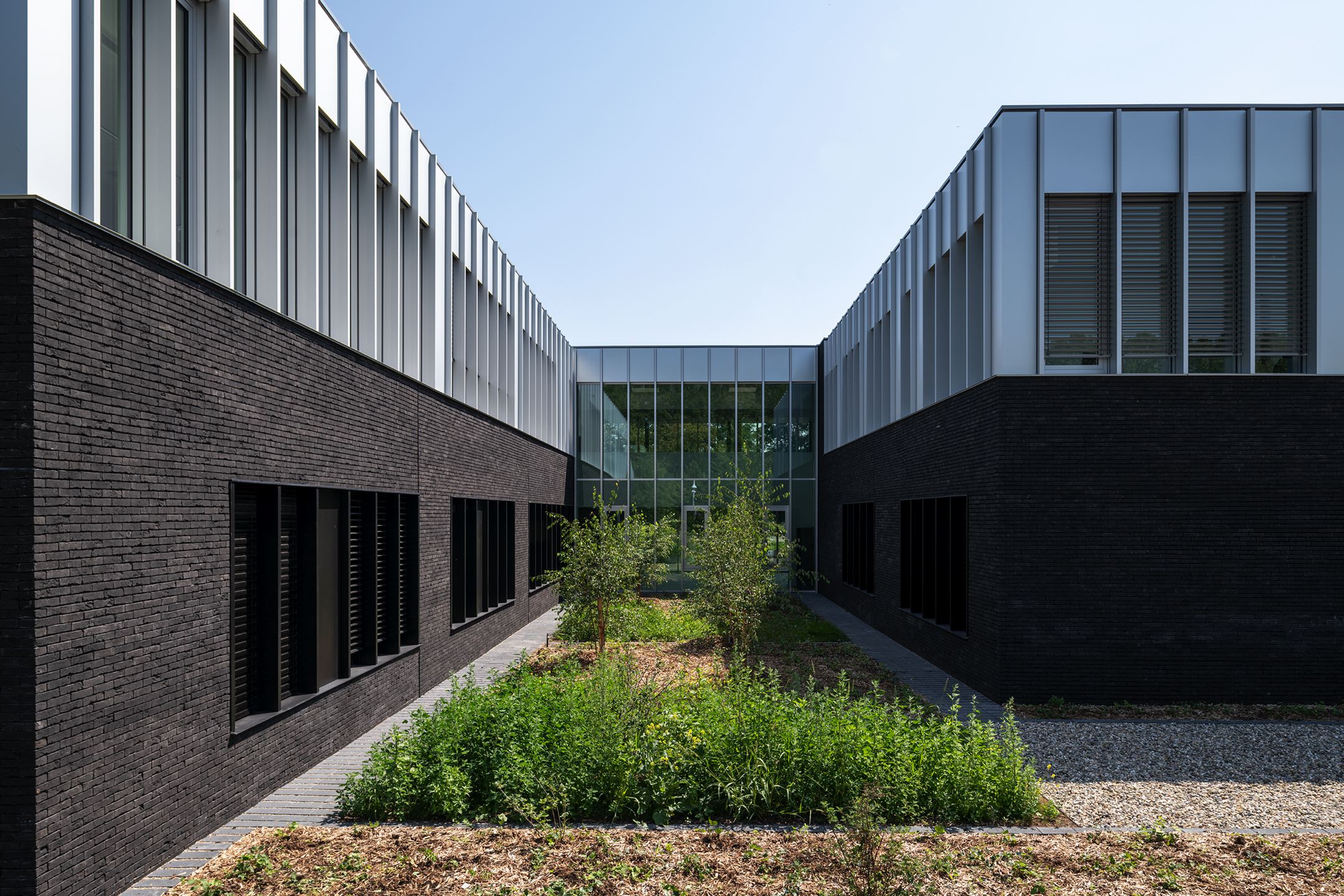 Patio vitré — réalisation J.Gremmel & Cie